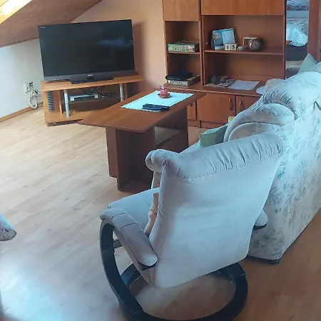 V Rodinném Domě Appartement *