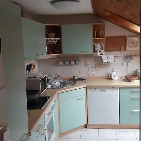 V Rodinném Domě * Hradec Králové